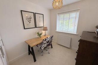 BEDROOM 4