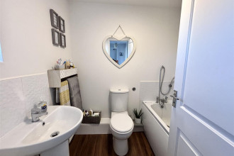 Bathroom/WC