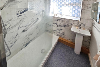 Shower Room/WC