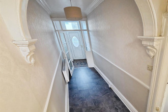 e73c389c-image001 20 282 29.jpg