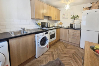 e63c2772-image003 20 282 29.jpg