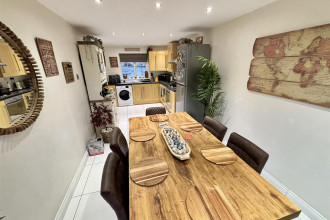 Open Plan Kitchen and Dining Room