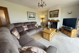 Lounge/Dining Area/Kitchen