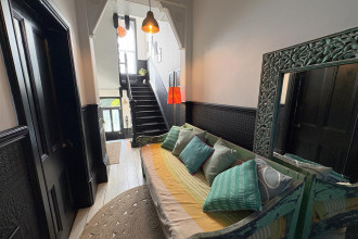 Entrance Vestibule/Hallway