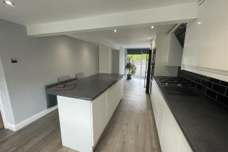 92 heathmeads 10.jpg