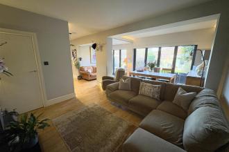 Garden Room/Dining Area