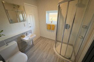 Jack & Jill Bathroom