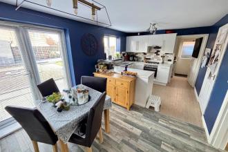 Open Plan Kitchen and Dining Room