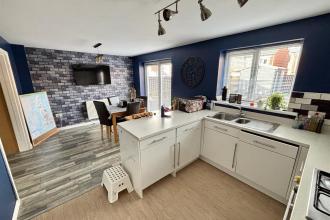 Open Plan Kitchen and Dining Room