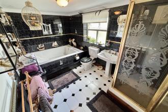 Bathroom/WC