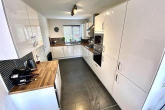 Open Plan Kitchen, Dining & Family Room