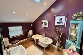 Bathroom/WC