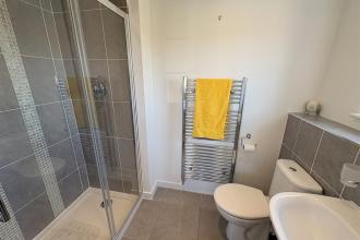 Bedroom Two En-suite