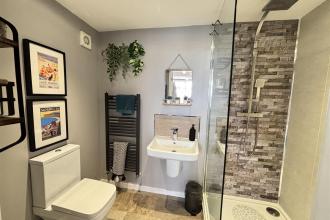 Shower Room/WC