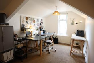 Bedroom 5/Office