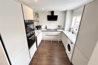 Open Plan Kitchen and Dining Room