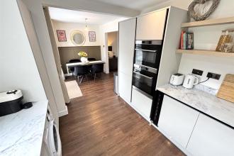 Open Plan Kitchen and Dining Room