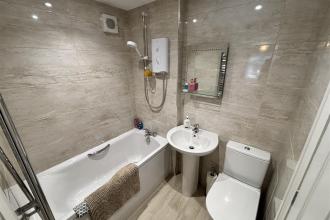 Ensuite Bathroom
