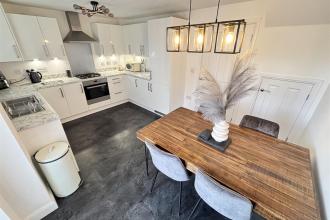 Open Plan Kitchen and Dining Room