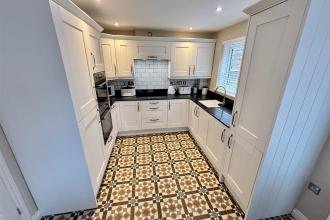 Open Plan Kitchen and Dining Room