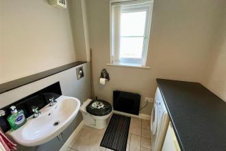 Downstairs Cloakroom/Utility