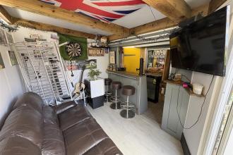 Garage/Garden Room