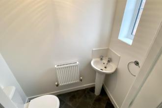 Cloakroom/WC