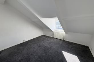 bedroom 1 .jpg