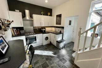 Kitchen / Breakfast Room