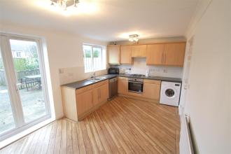 Kitchen/Dining Area