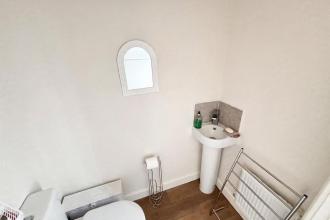 Cloakroom/WC