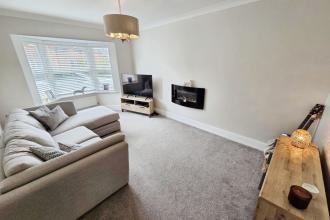 pbox-living_room-337452.jpg
