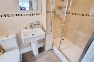 pbox-bathroom-337452.jpg